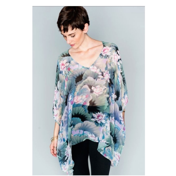 Show Me Your MuMu Tops - Show Me Your Mumu Water Lily Peta Tunic, Sz S